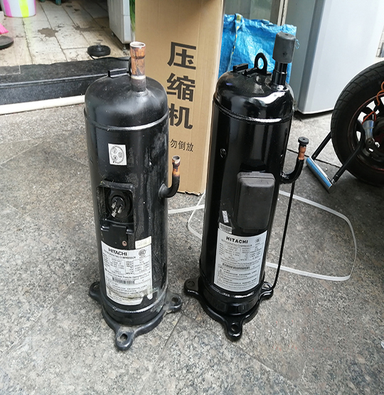 鹤峰中央空调压缩机的更换维修